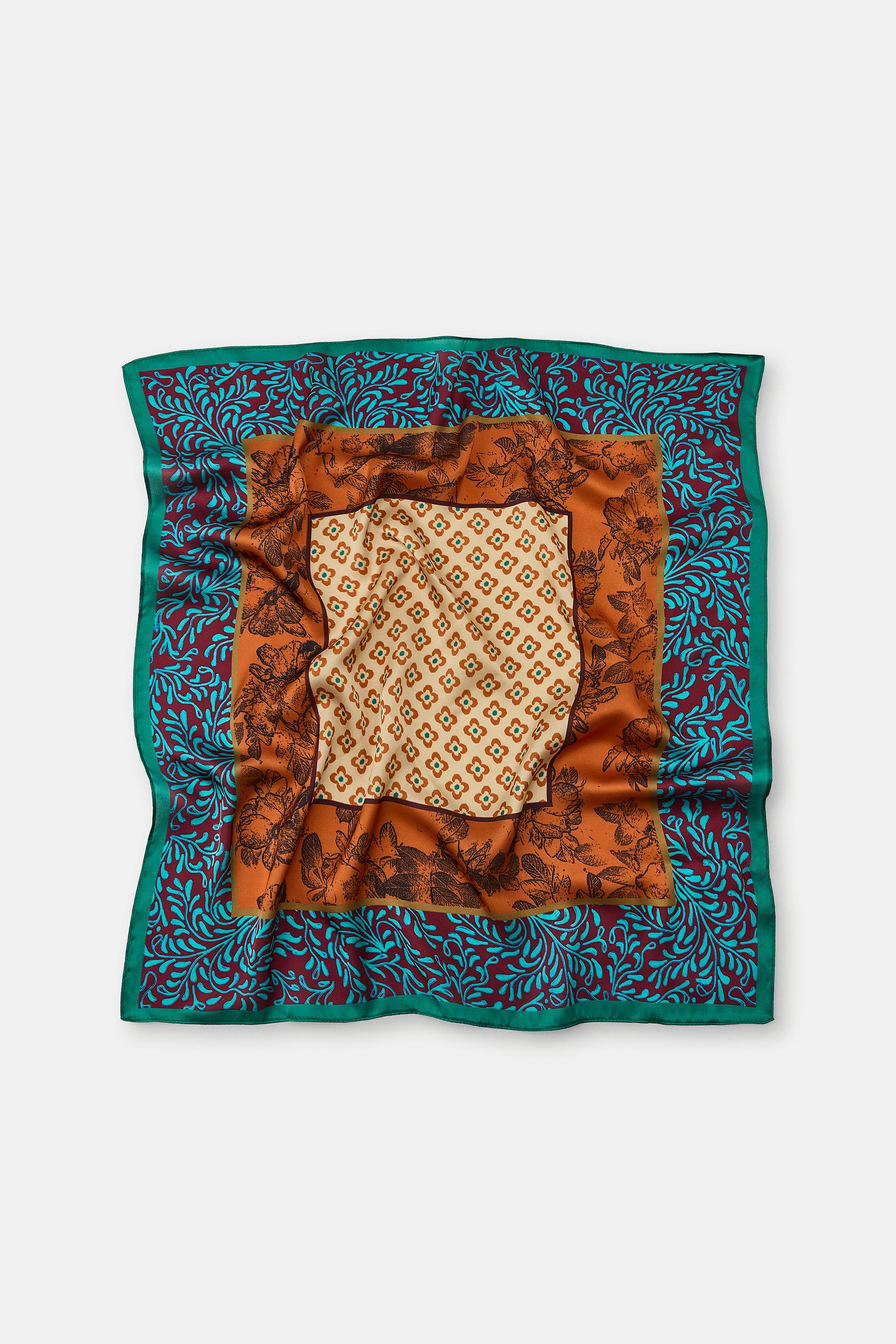 FOULARD À IMPRIMÉ